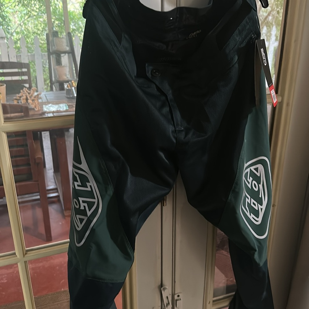Troy Lee Design Mountain Bike Pants size 36 - Picture 10 of 12